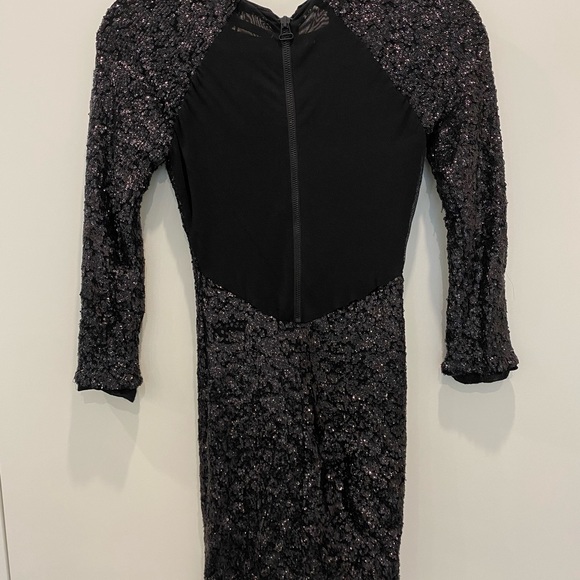 Alice + Olivia black sequin dress - Picture 5 of 6